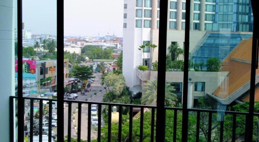 Chada Veranda Hotel Кхонкен Екстер'єр фото