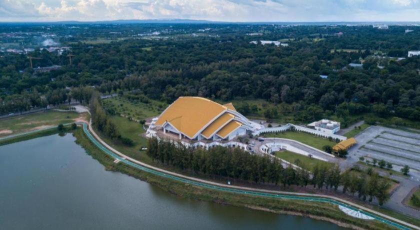 Chada Veranda Hotel Кхонкен Екстер'єр фото